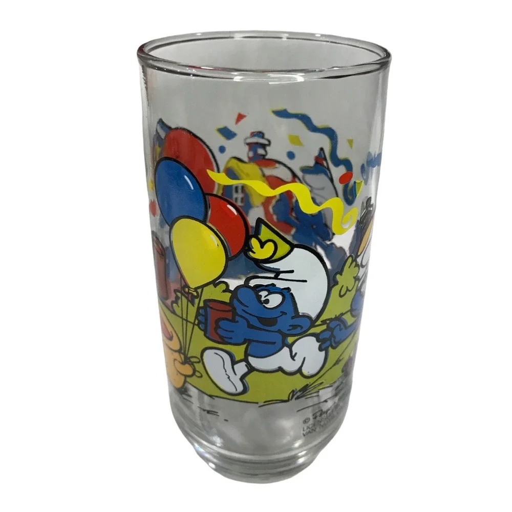 Lot of 5 Vintage 1982/1983 Smurfs Collector Peyo Glasses
